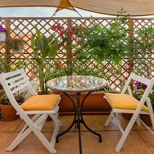 3* Alojamento de Acomodação e Pequeno-almoço Roof Garden